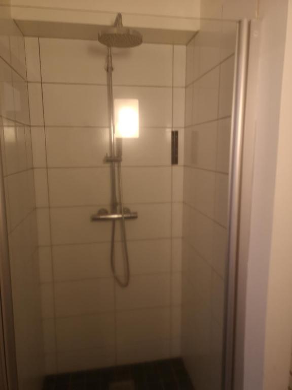 Town Square Apartments room 2